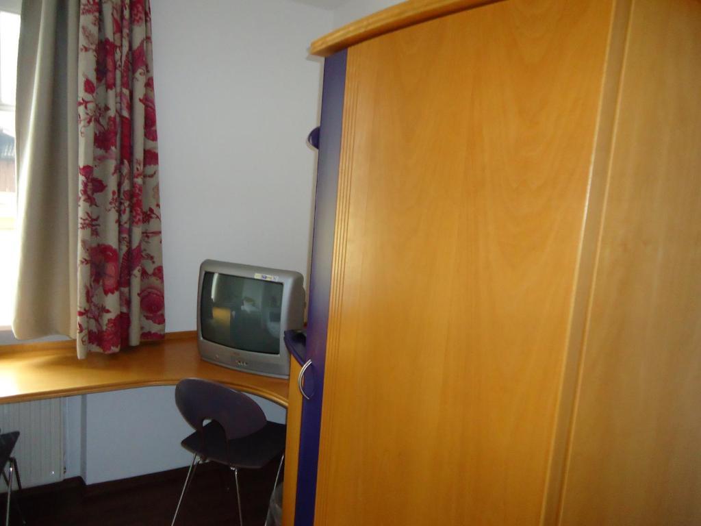 Garni Hotel Kaiserdom Bamberg Room photo